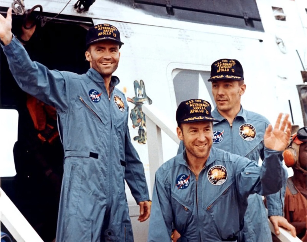 Failure Was Not an Option: How Mission Control Saved Apollo 13