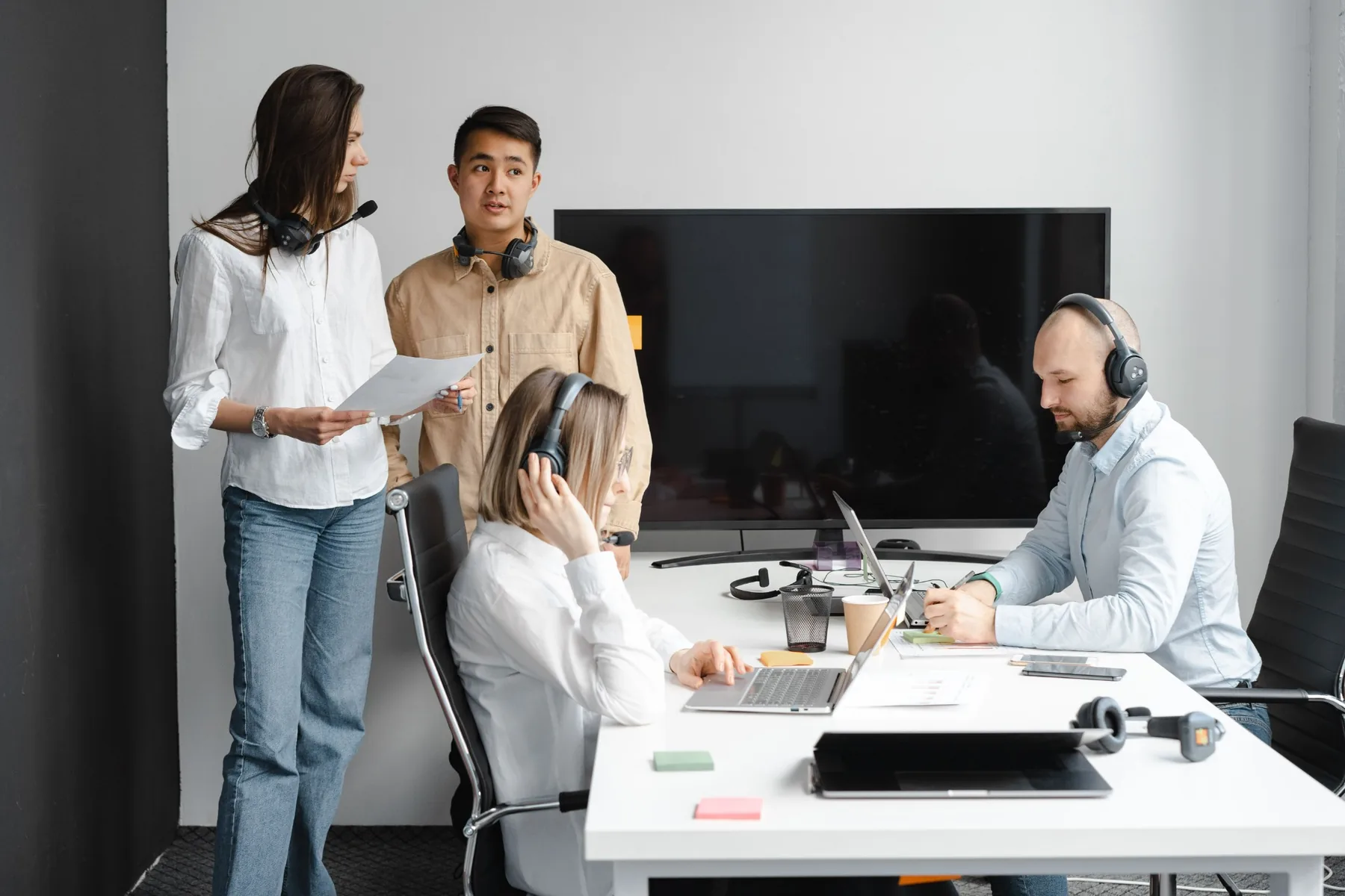 How to Coordinate Responses Across Community, Media and Government Channels